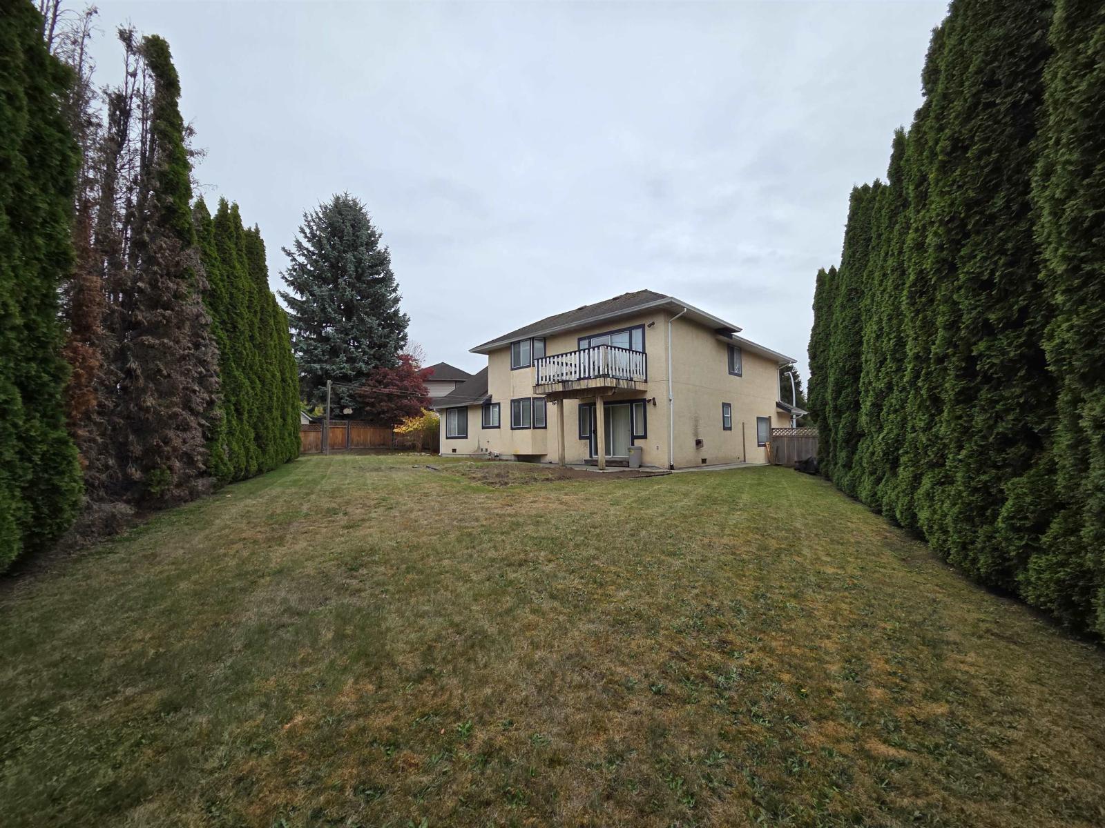 Photo of 6594 179 STREET 17