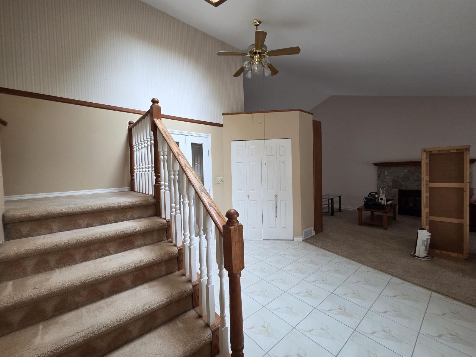 Photo of 6594 179 STREET 19
