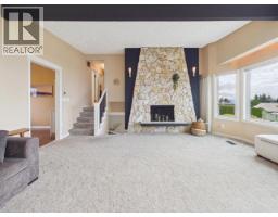 4064 Westview Ave, Powell River, BC V8A3H6 Photo 25