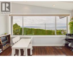 Bedroom - 4064 Westview Ave, Powell River, BC V8A3H6 Photo 13