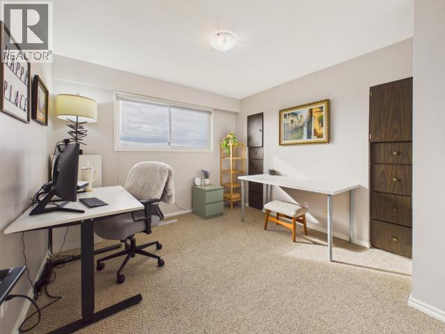4064 WESTVIEW AVE - 37