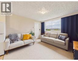 4064 Westview Ave, Powell River, BC V8A3H6 Photo 45