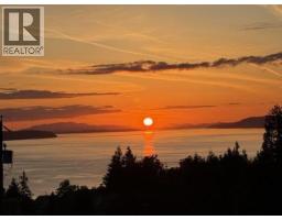 4064 Westview Ave, Powell River, BC V8A3H6 Photo 87
