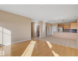 #425 160 Magrath Rd Nw Nw, Edmonton, AB T6R3T7 Photo 16