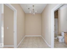 #425 160 Magrath Rd Nw Nw, Edmonton, AB T6R3T7 Photo 25