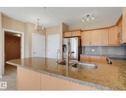 #425 160 Magrath Rd Nw Nw, Edmonton, AB T6R3T7 Photo 9