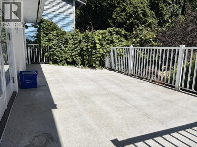 Photo of 1074 BAYVIEW DRIVE 30