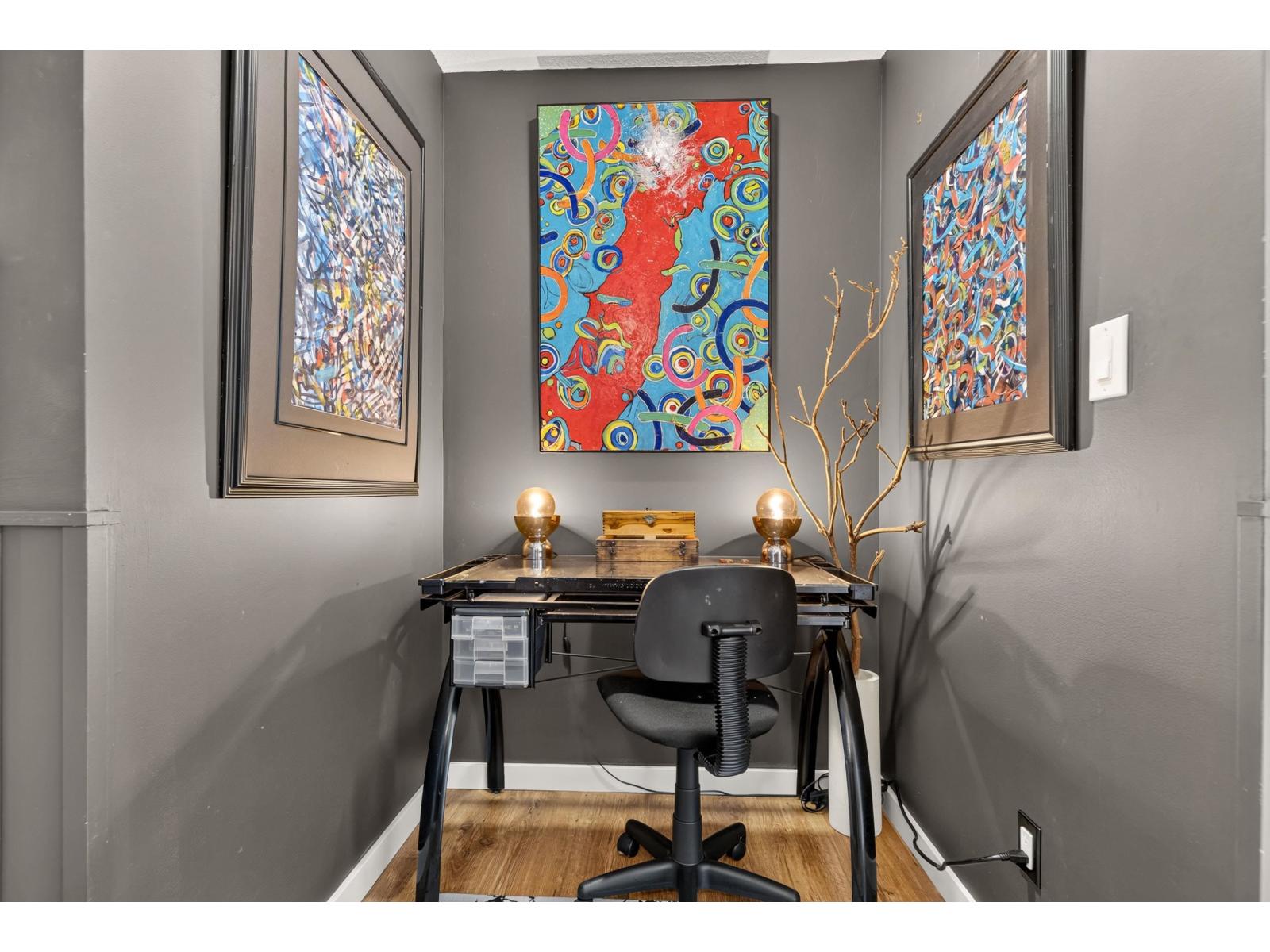 Photo of 304 1444 MARTIN STREET 30