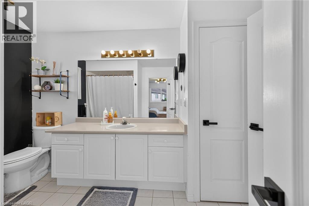 37 Glenhollow Drive — photo 22