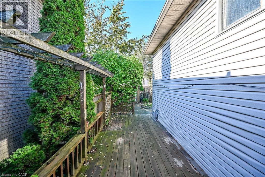 37 Glenhollow Drive — photo 40