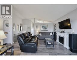 Bedroom - 85 West Mcdougal Road, Cochrane, AB T4C1P9 Photo 7