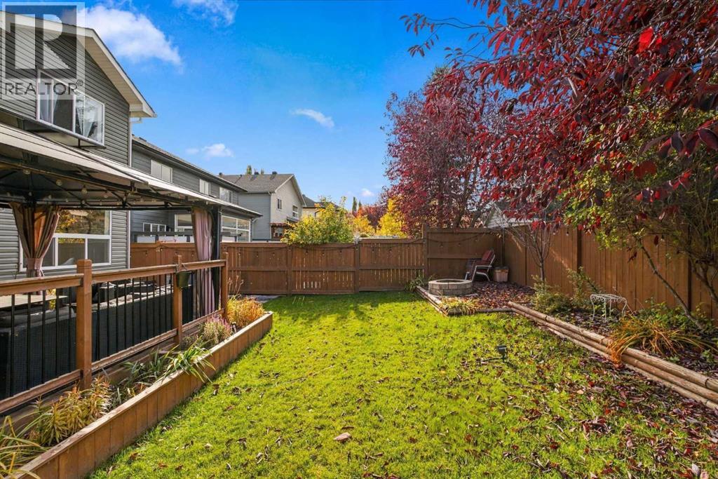 19 Chapman Way SE photo 43