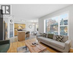 Primary Bedroom - 19 Chapman Way Se, Calgary, AB T2X3R1 Photo 11