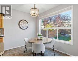 19 Chapman Way Se, Calgary, AB T2X3R1 Photo 17