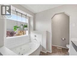 19 Chapman Way Se, Calgary, AB T2X3R1 Photo 29