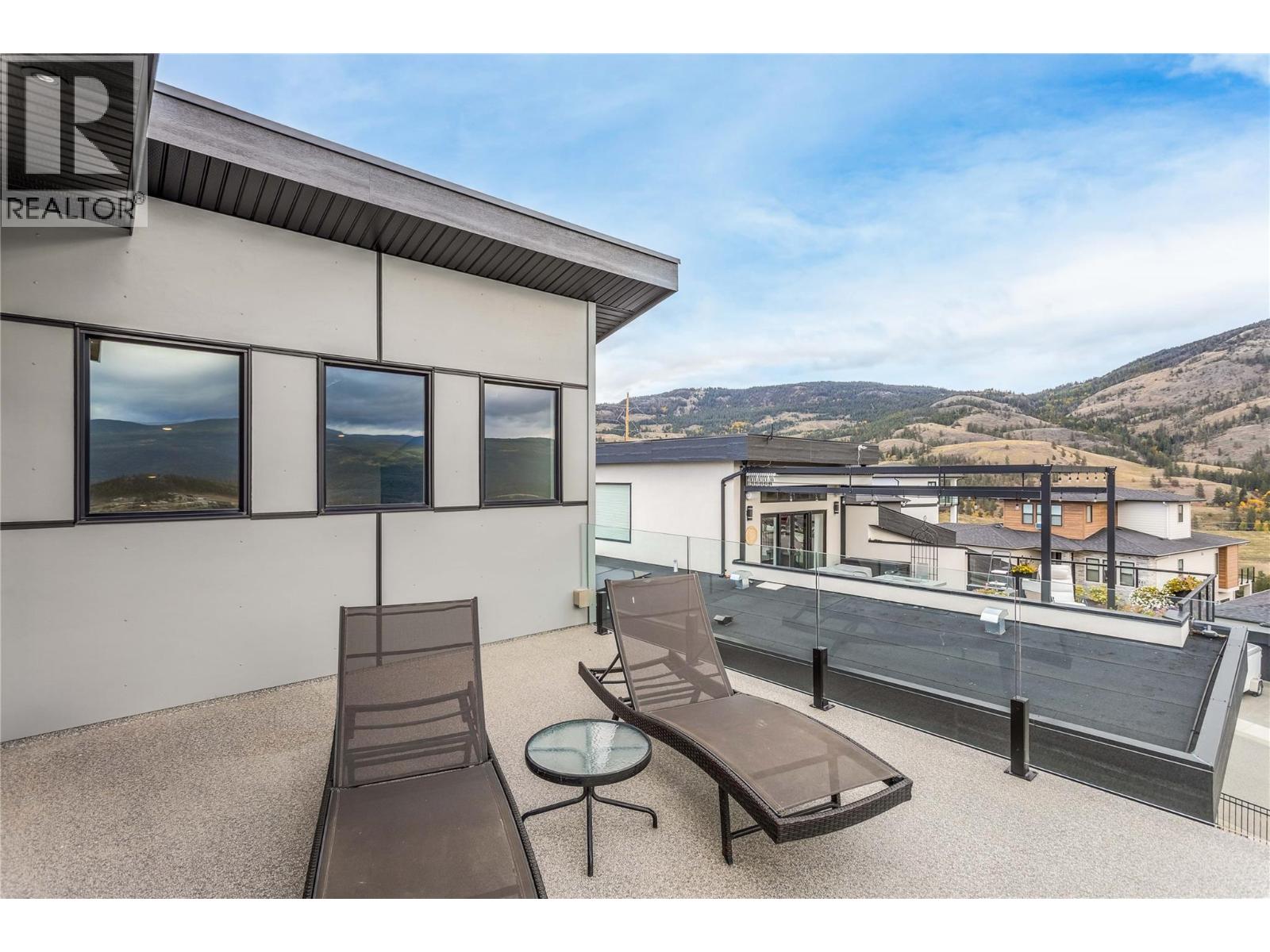 1592 Carnegie Street - 39