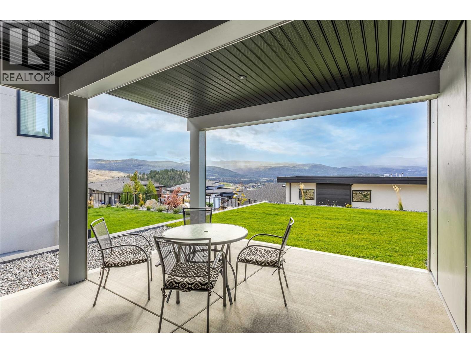 1592 Carnegie Street - 60