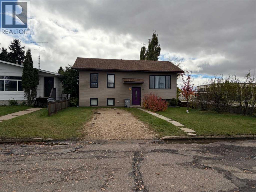 4945 59 Avenue - 13