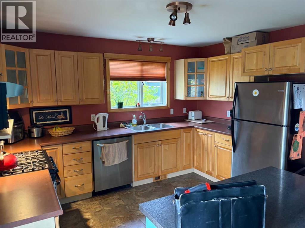 4945 59 Avenue - 3