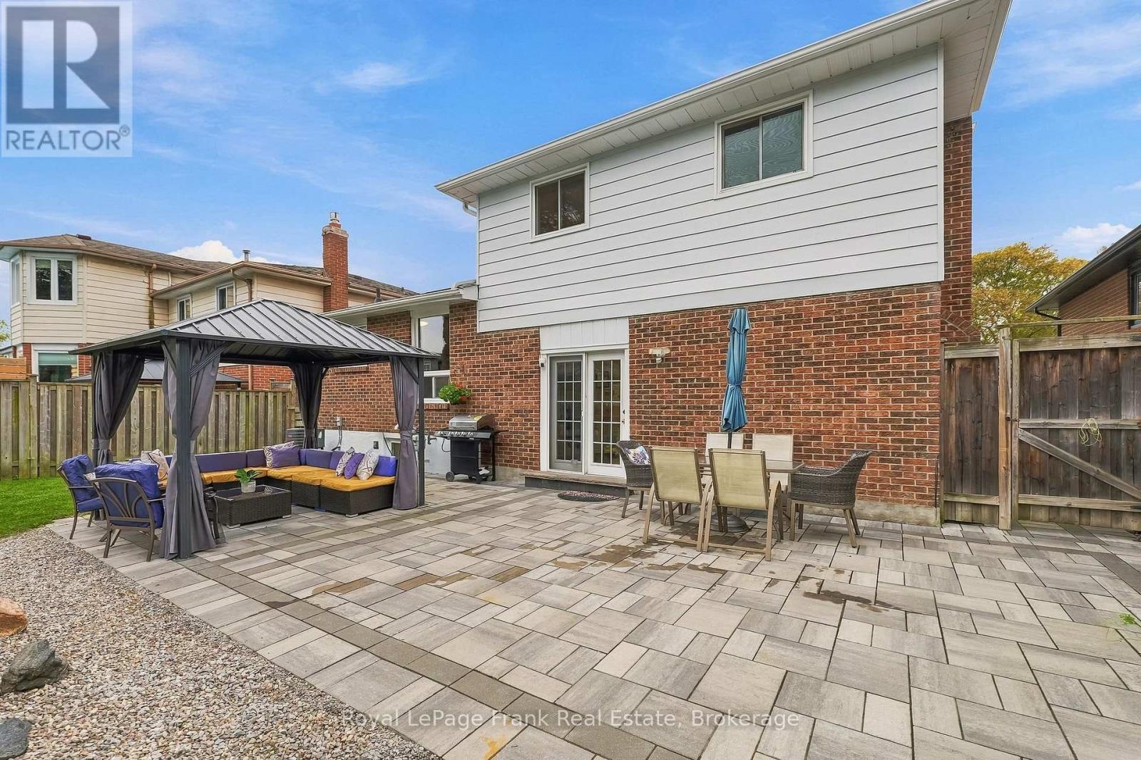 15 Hillier Street, Clarington, ON photo 40