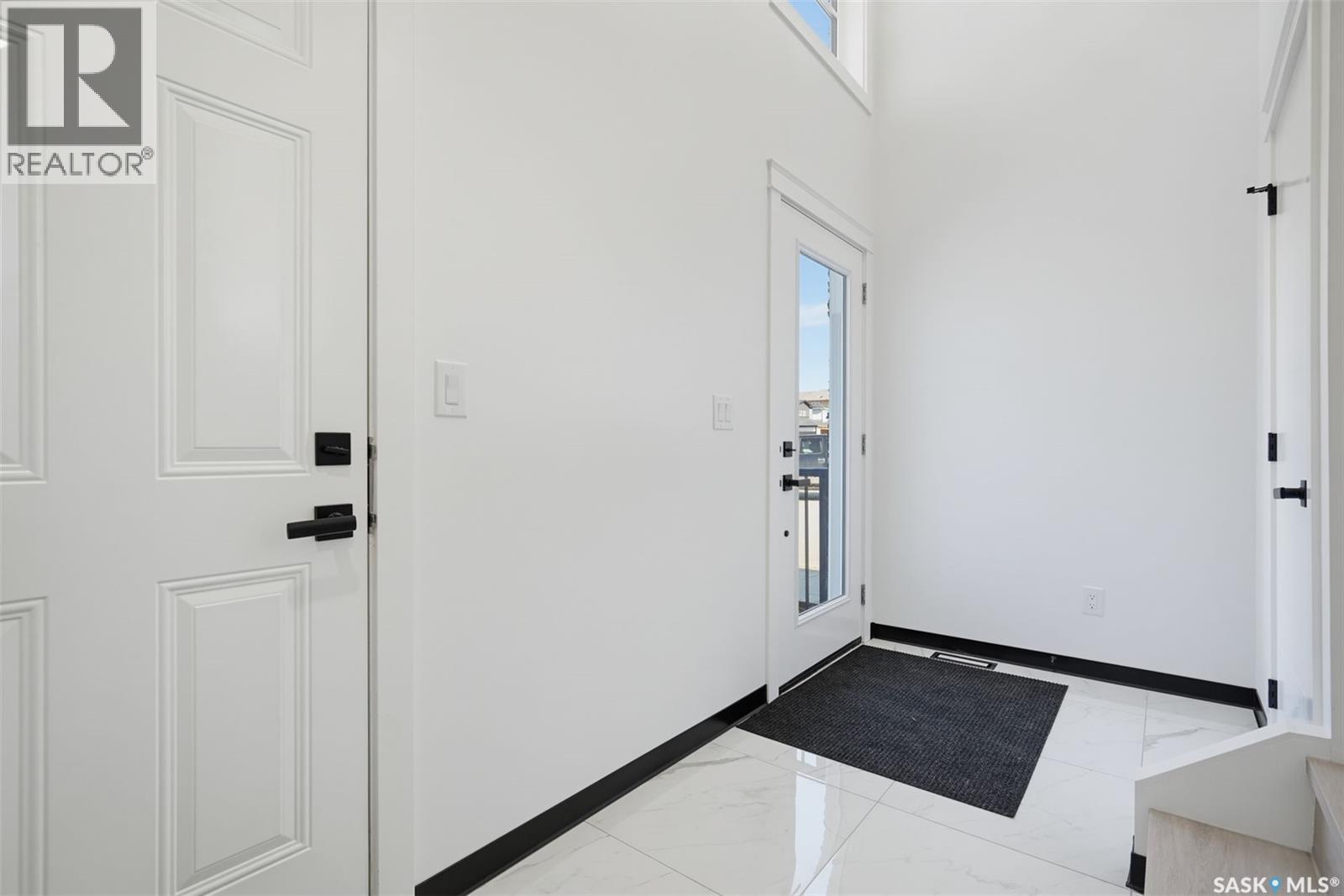 239 Taskamanwa STREET, Saskatoon — photo 4