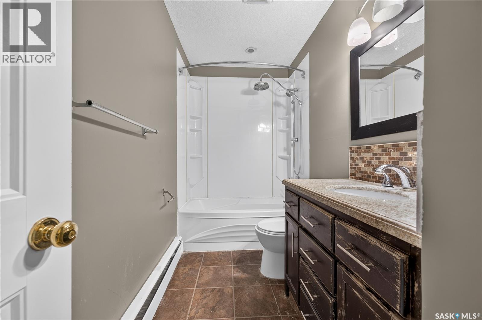 21 DUNNING CRESCENT - 14