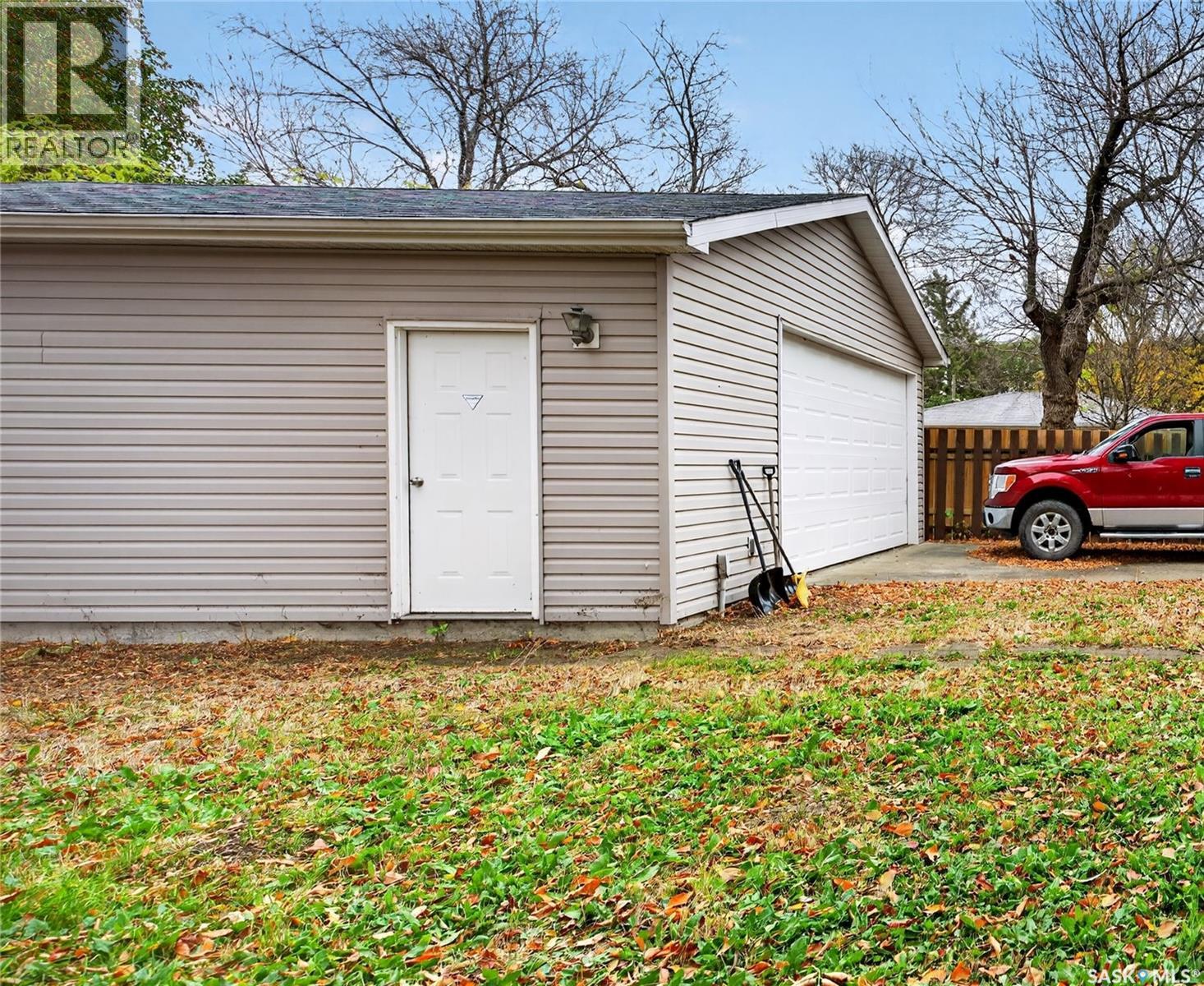 21 DUNNING CRESCENT, Regina — photo 31