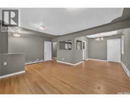 Bedroom - 21 Dunning Crescent, Regina, SK S4S3V9 Photo 6