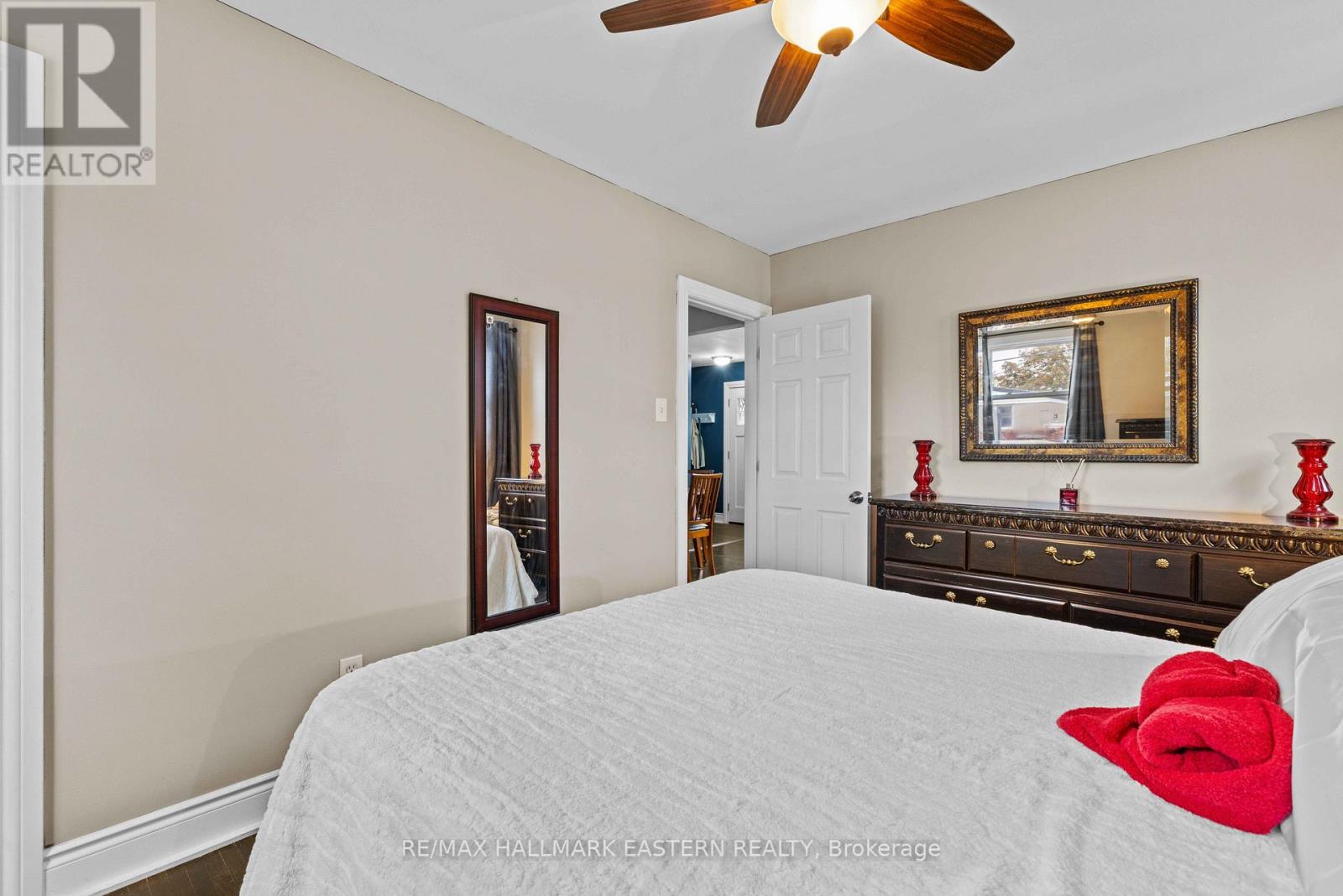 612 CRAWFORD DRIVE - 16