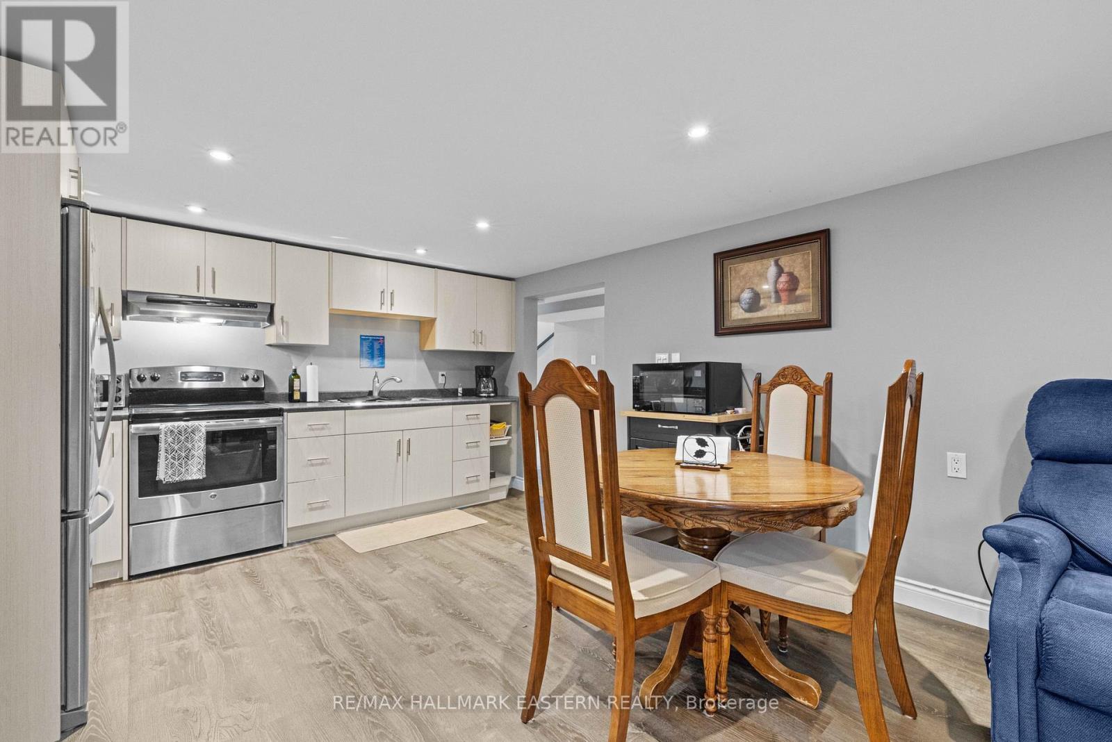 612 CRAWFORD DRIVE - 25