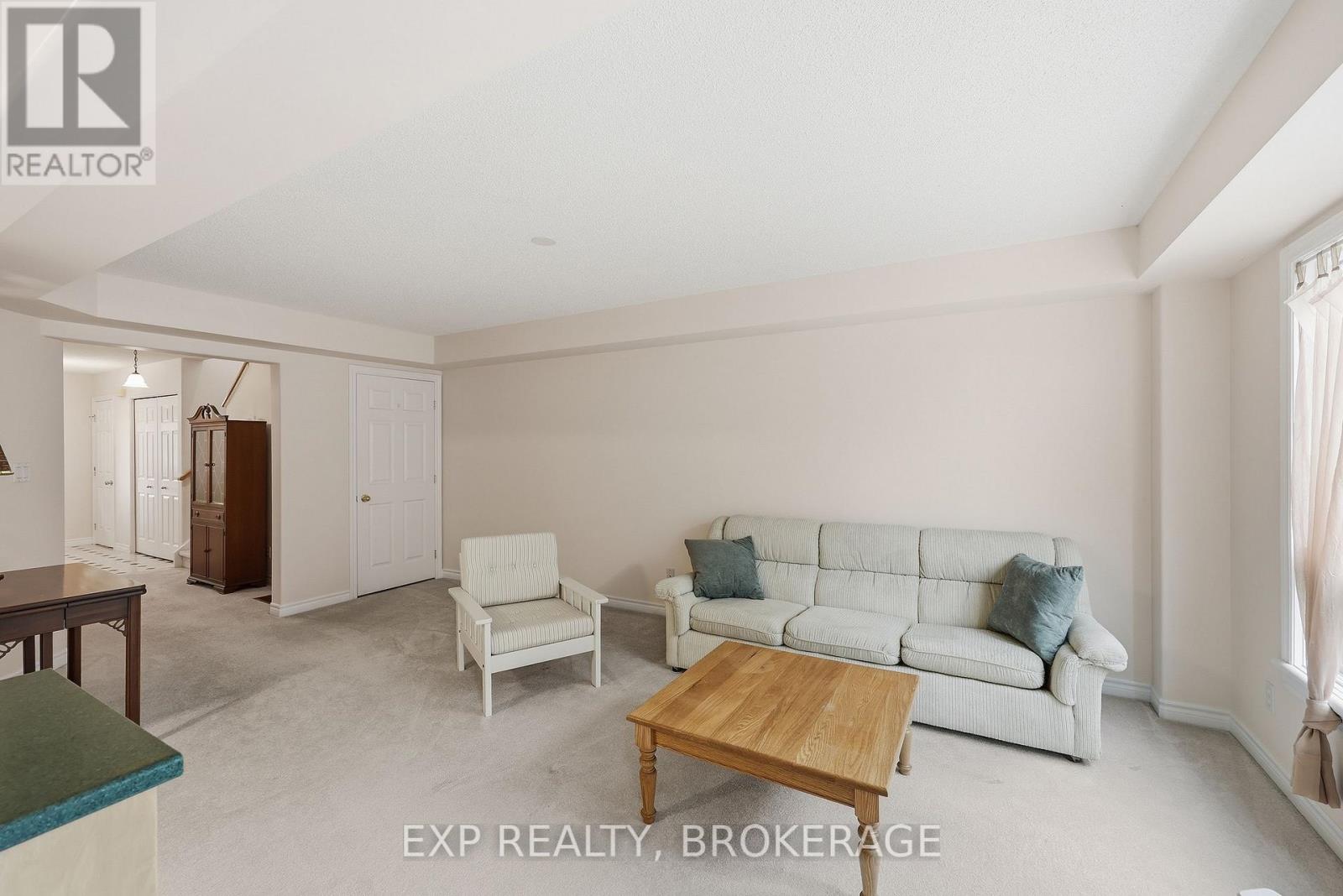 702 Maclean Court — photo 16