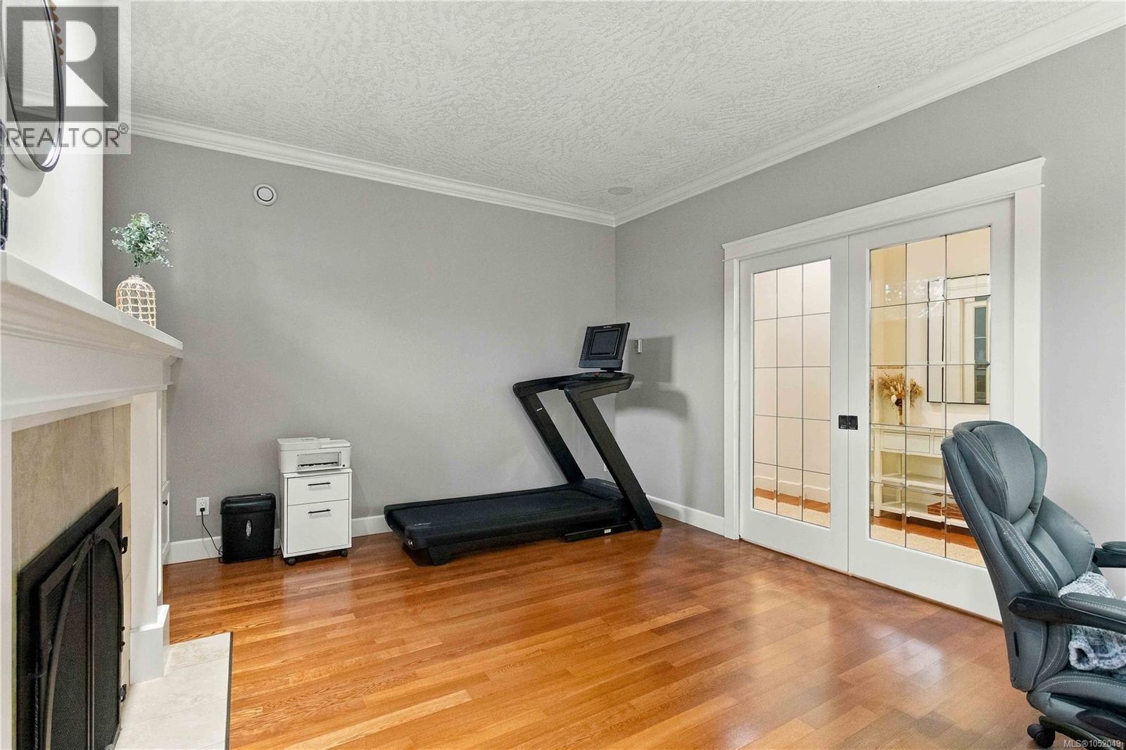  4529 Seawood Terrace, Saanich