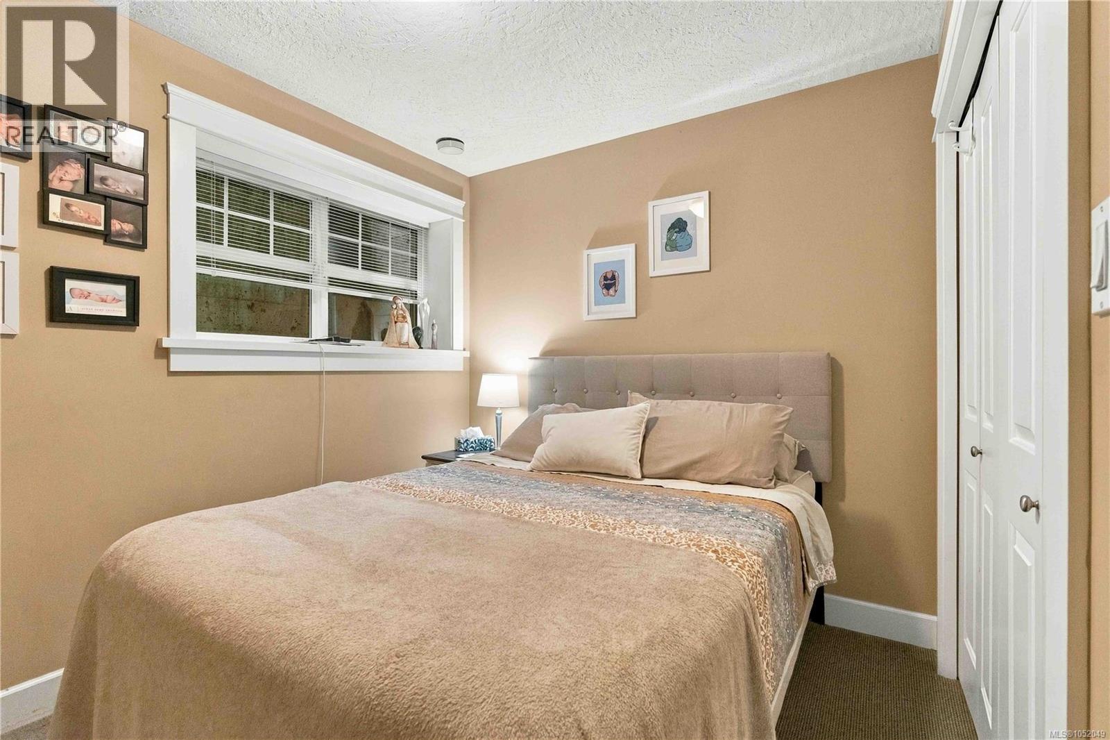 4529 Seawood Terr - 45