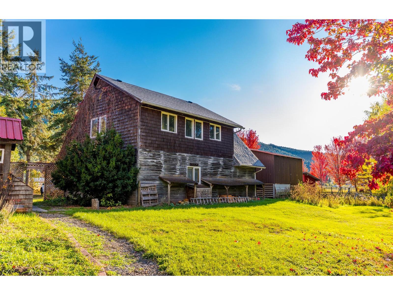 7001 Learmouth Road - 55
