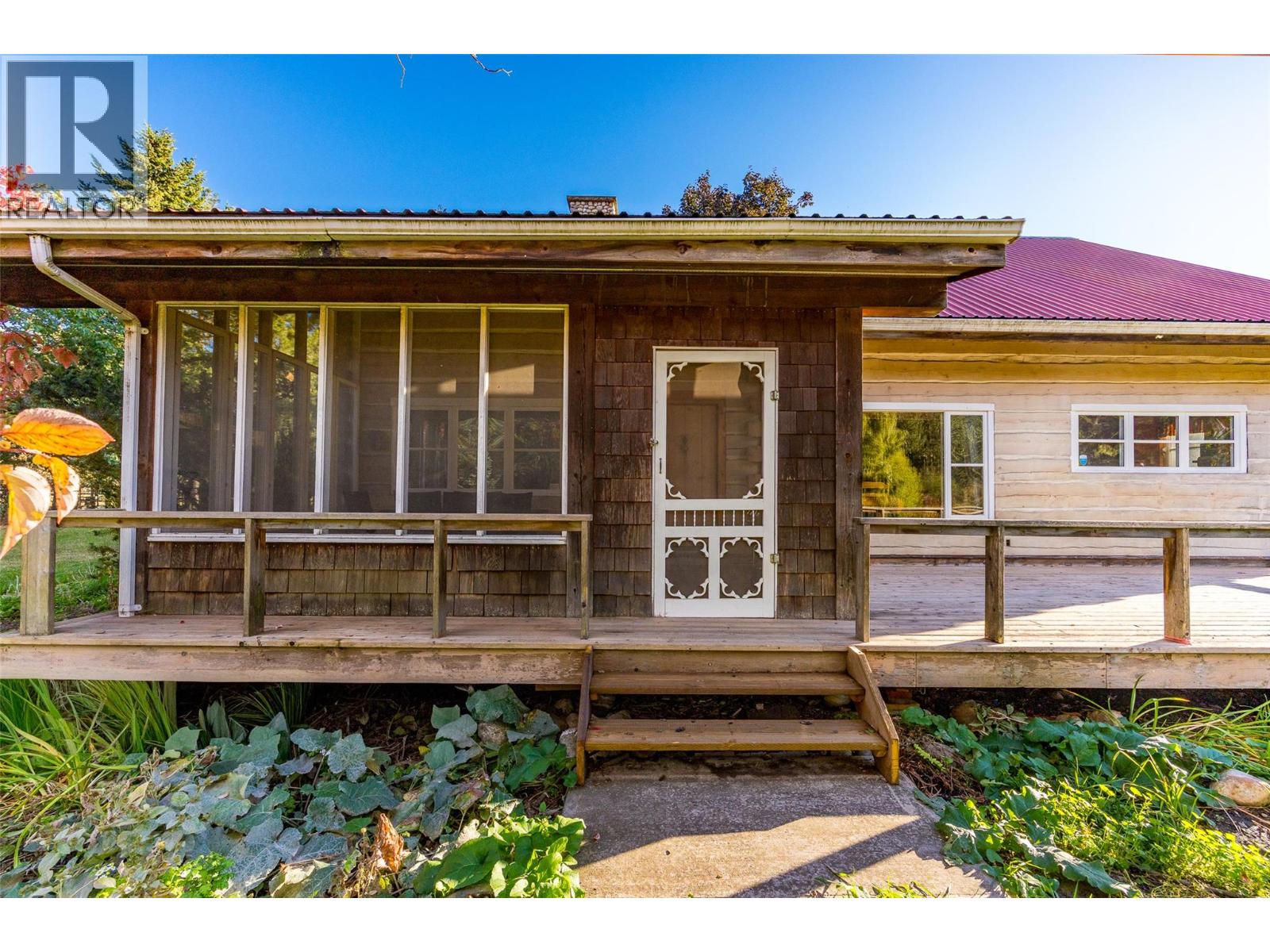 7001 Learmouth Road - 46