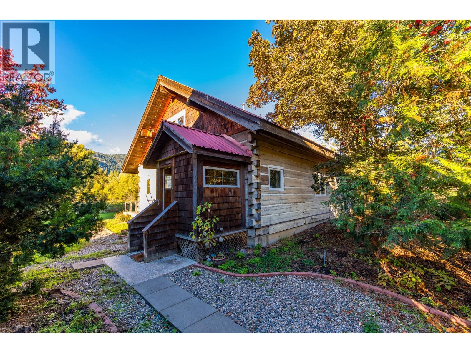 7001 Learmouth Road - 72