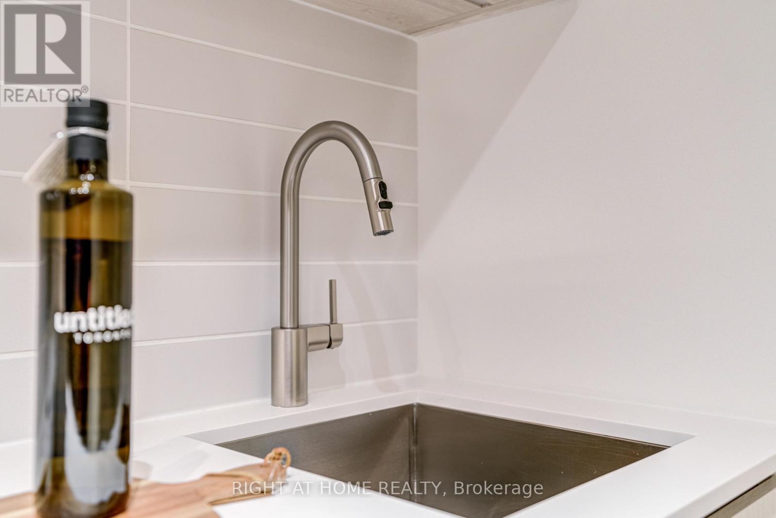 2403S - 110 BROADWAY AVENUE, Toronto (Mount Pleasant West) — photo 12