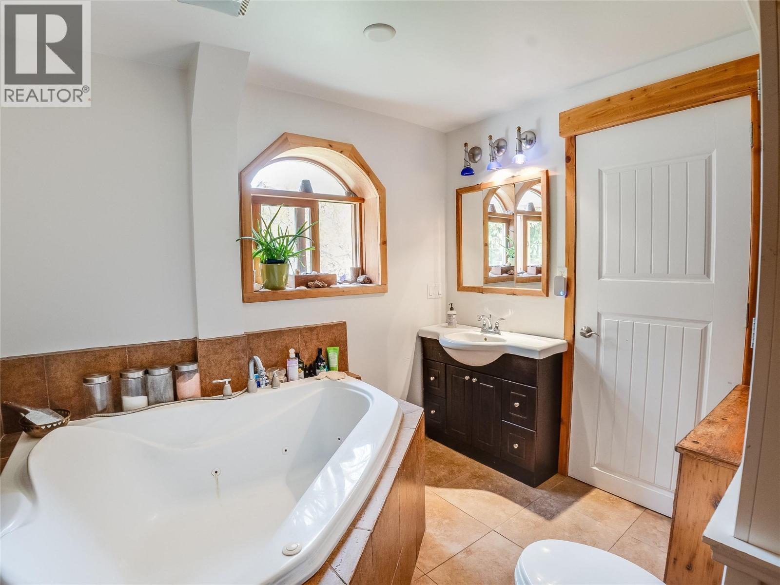 6238 Youngs Road - 39