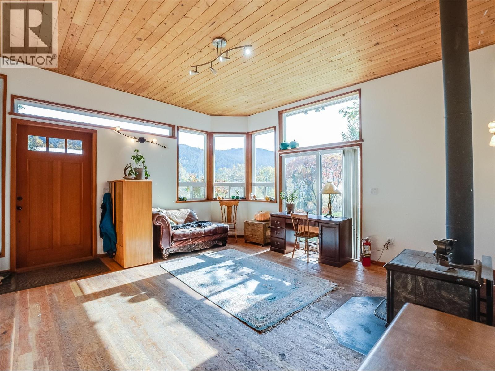 6238 Youngs Road - 53