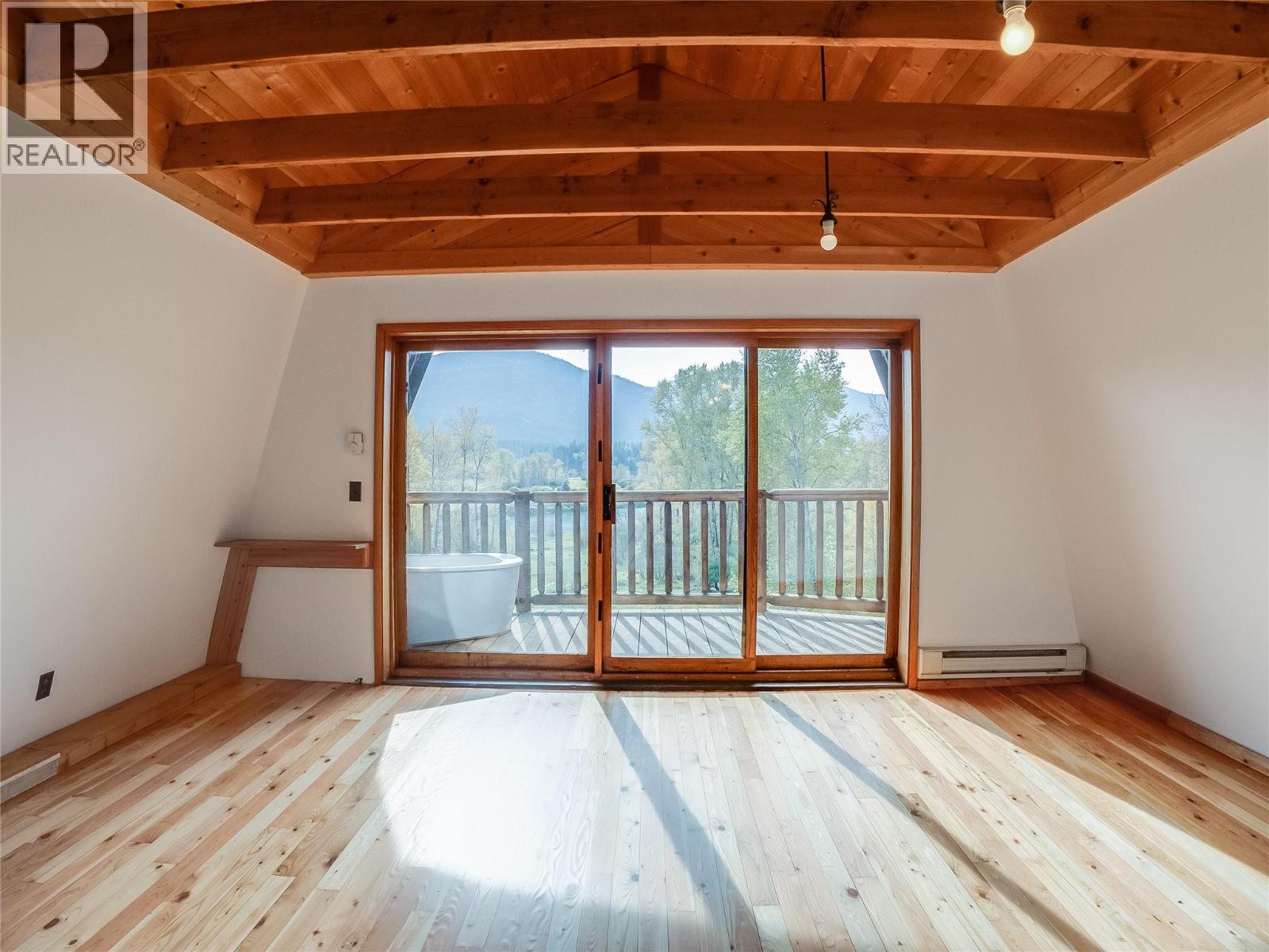 6238 Youngs Road - 32