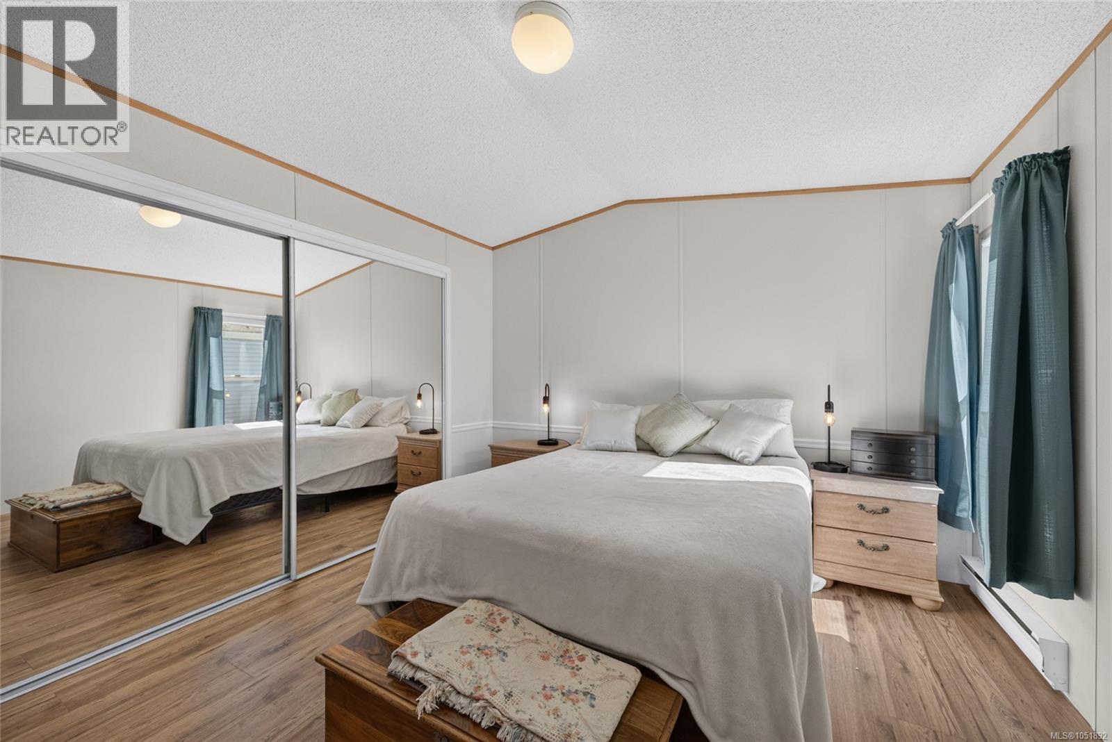 #24 7401 Central Saanich Rd - 16