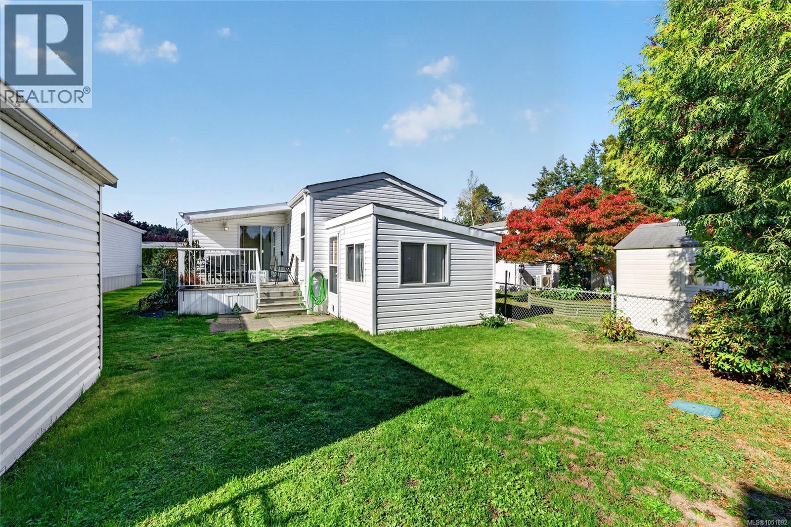 #24 7401 Central Saanich Rd - 34