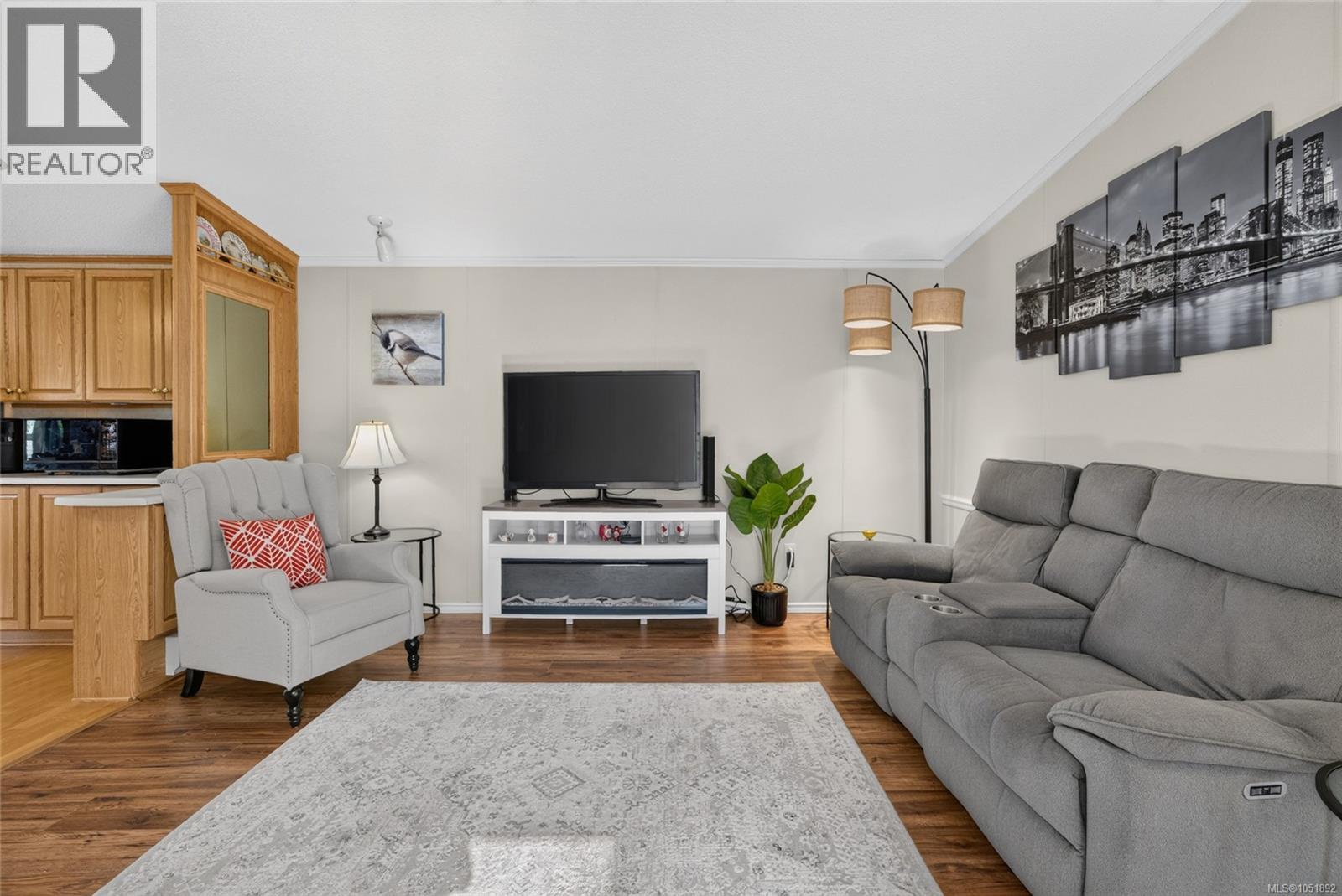 #24 7401 Central Saanich Rd - 4