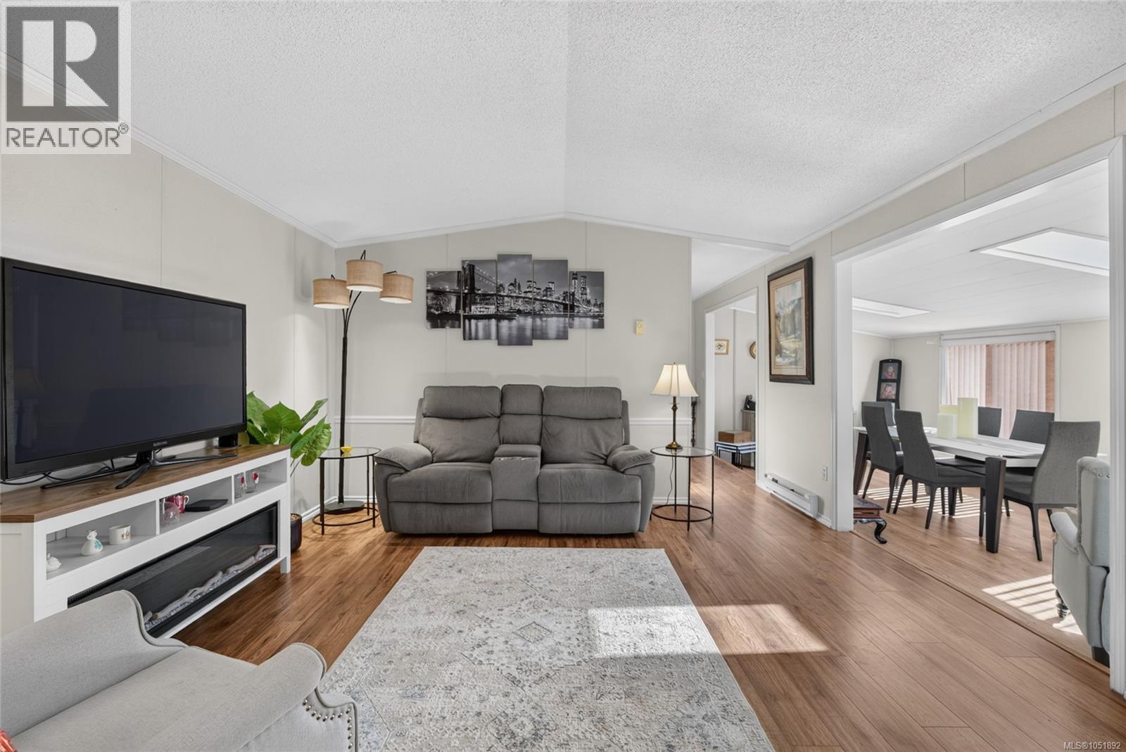 #24 7401 Central Saanich Rd - 6