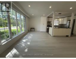 517 Lynett Crescent, Richmond Hill, ON L4C2V8 Photo 10