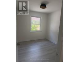 517 Lynett Crescent, Richmond Hill, ON L4C2V8 Photo 7