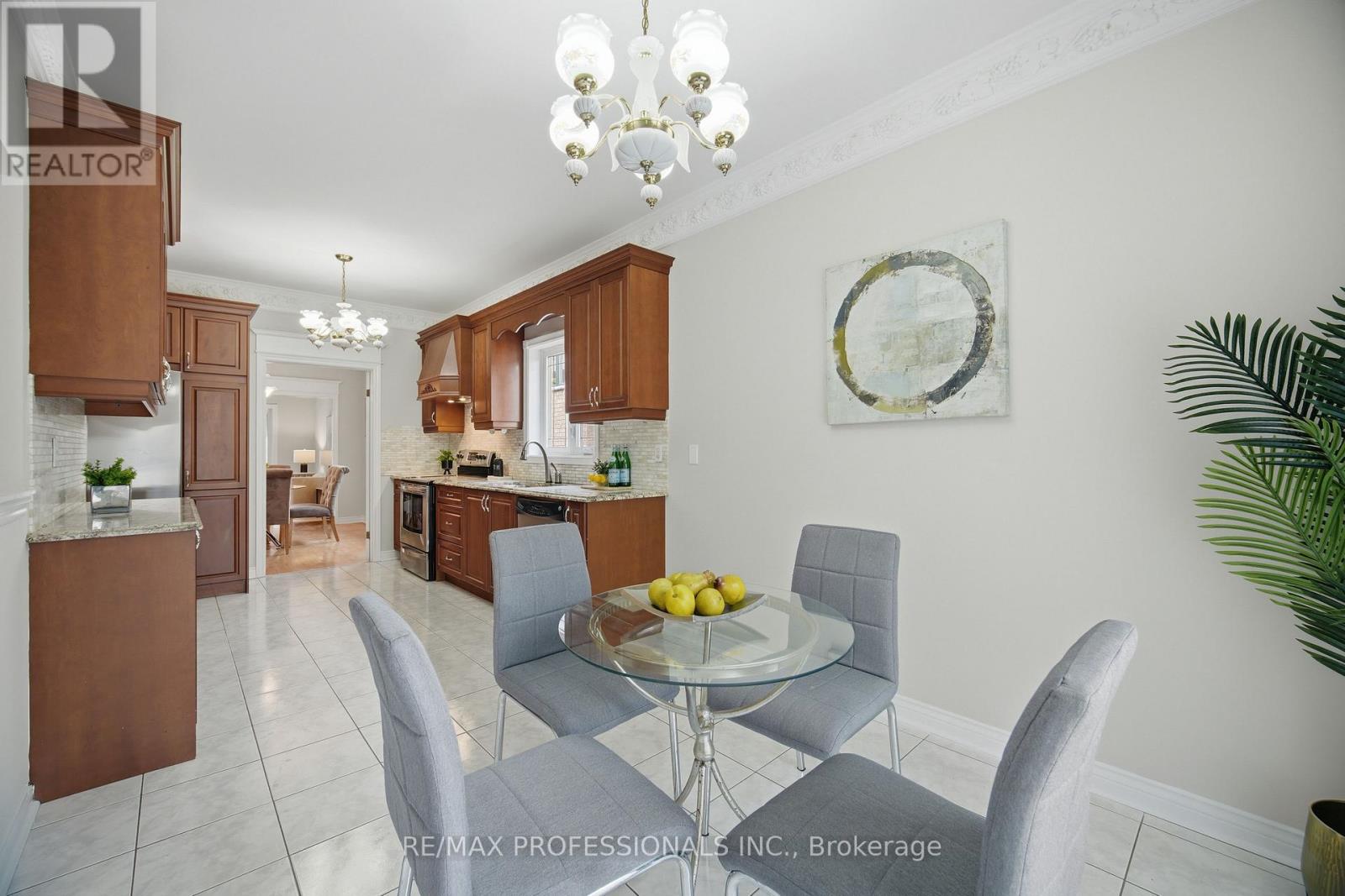 8 Piper Court, Vaughan, ON photo 15