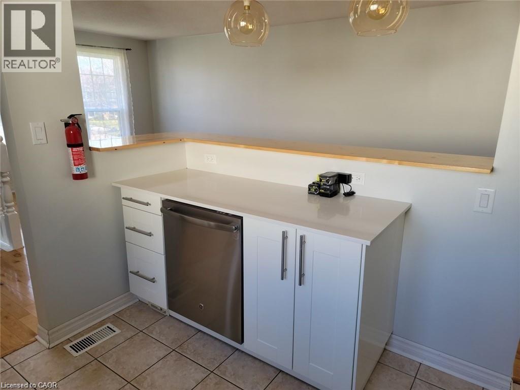 37 FOX Trail Unit# Upper, St. Catharines — photo 7