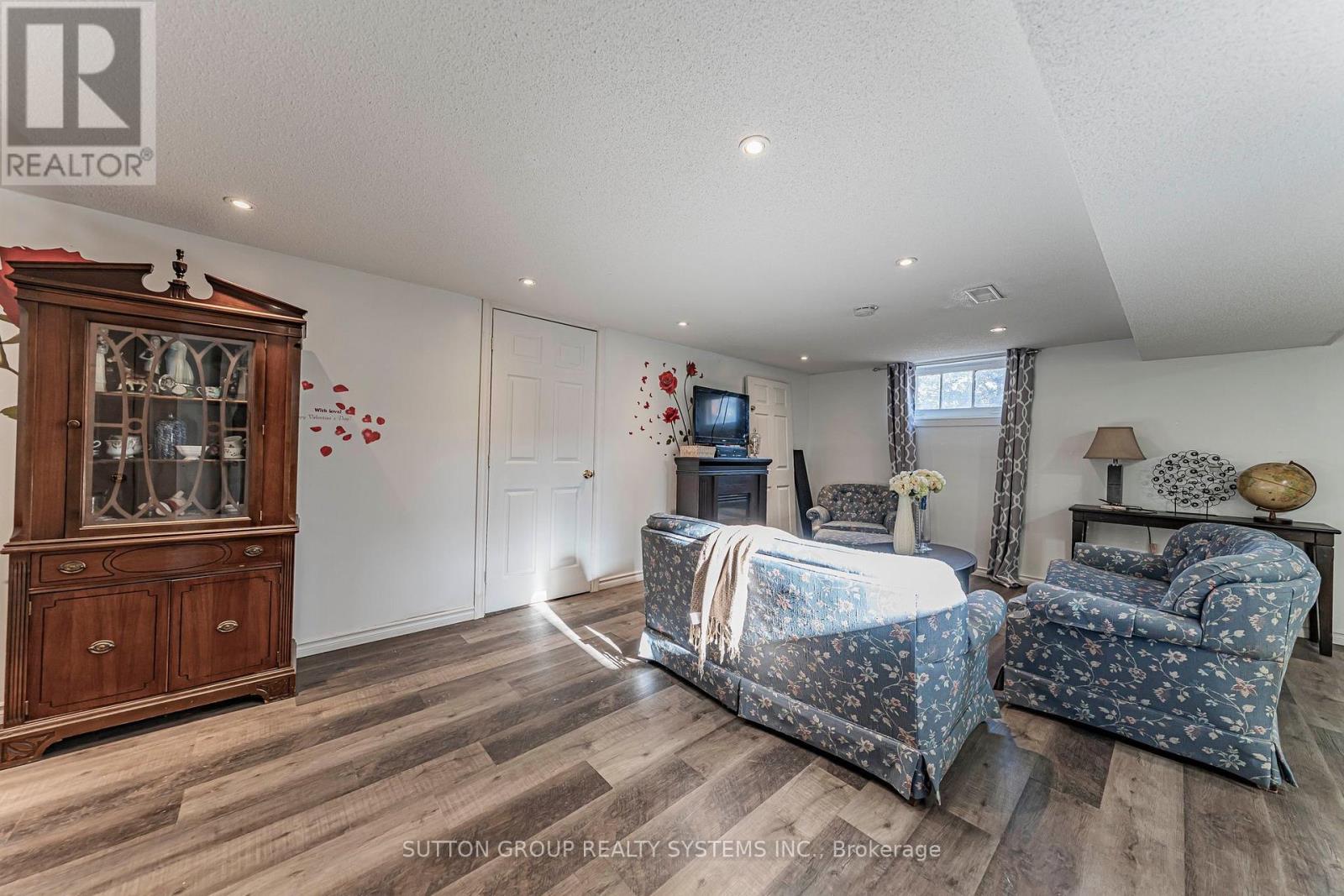 22 Arletta Street, Halton Hills, ON photo 35