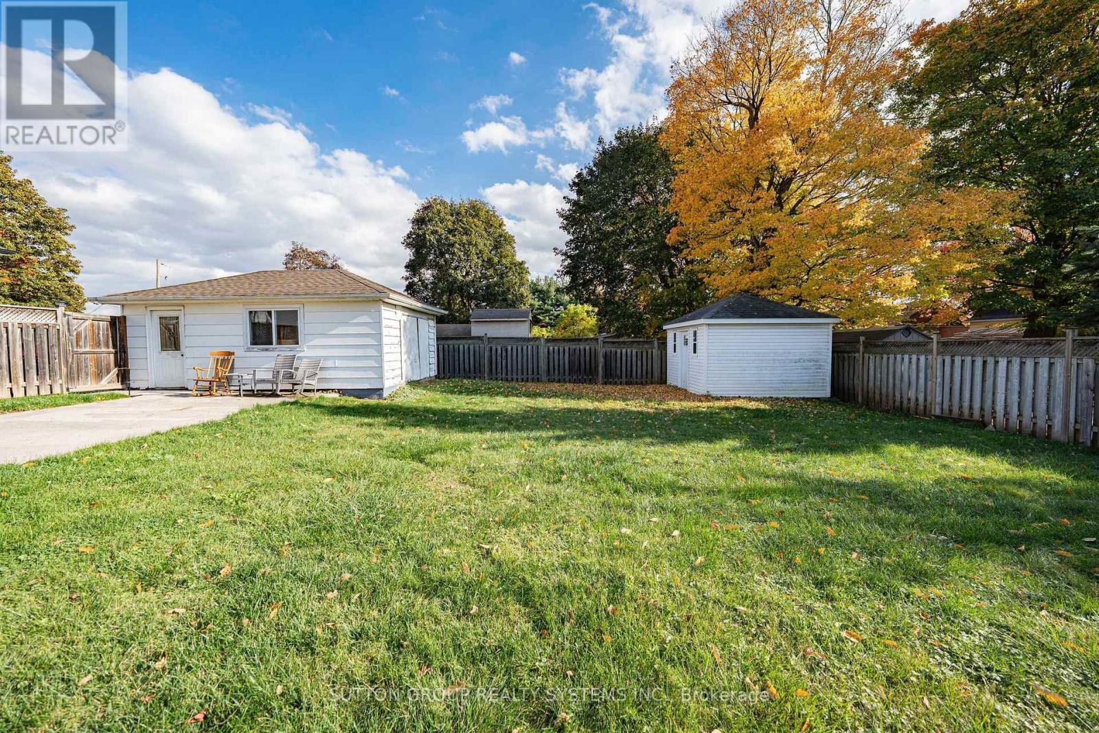 22 Arletta Street, Halton Hills, ON photo 43